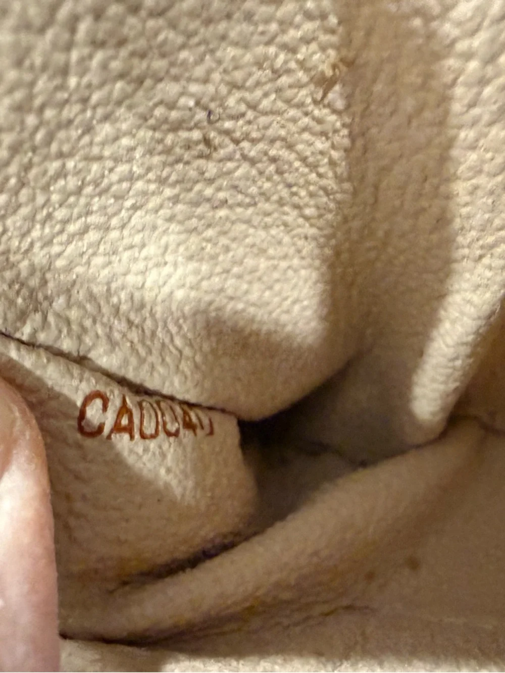 Louis Vuitton Monogram Cosmetic Pouch - EUC! - Picture 11 of 12